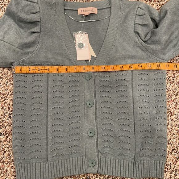 Philosophy 4 button Sweater - Picture 5 of 5